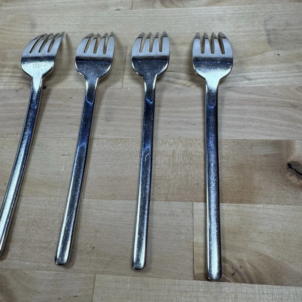 4 - Fork Zena (Stainless) by Mikasa 7 3/4